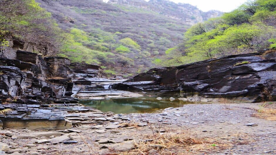 The Lost Valley banner