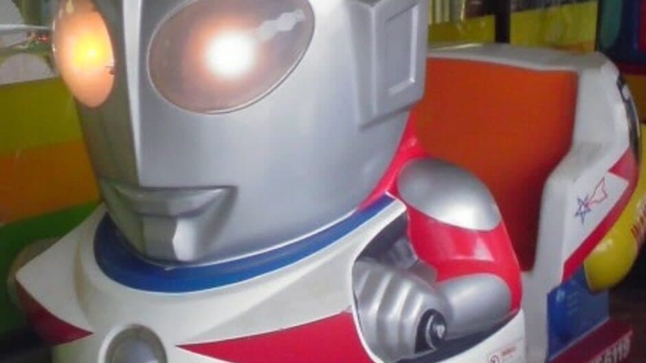 Waku-waku Ultraman Racing banner